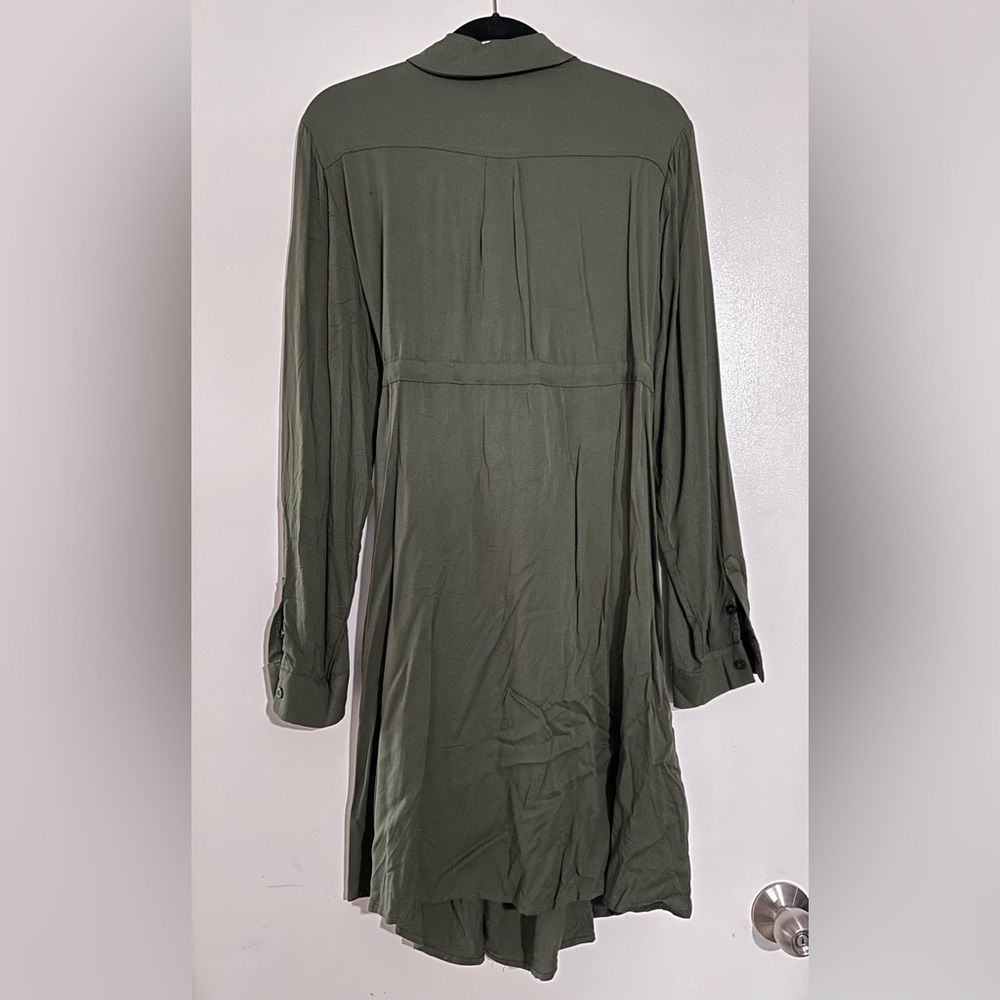 Her Universe Captain Marvel Olive Patchwork Shirt Dress NWT Size L 12 - Picture 6 of 15